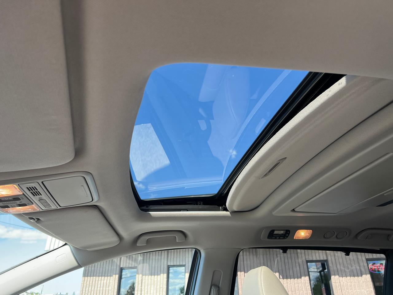 2016 Honda Odyssey 4dr Wgn Touring - Photo #20