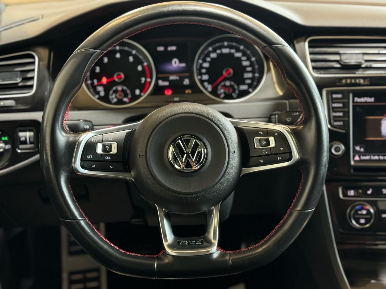 2016 Volkswagen GTI 6SPD|NAV|BACKUP|ACC|BSM|FCW|LKA|FENDER|ONE OWNER| - Photo #12