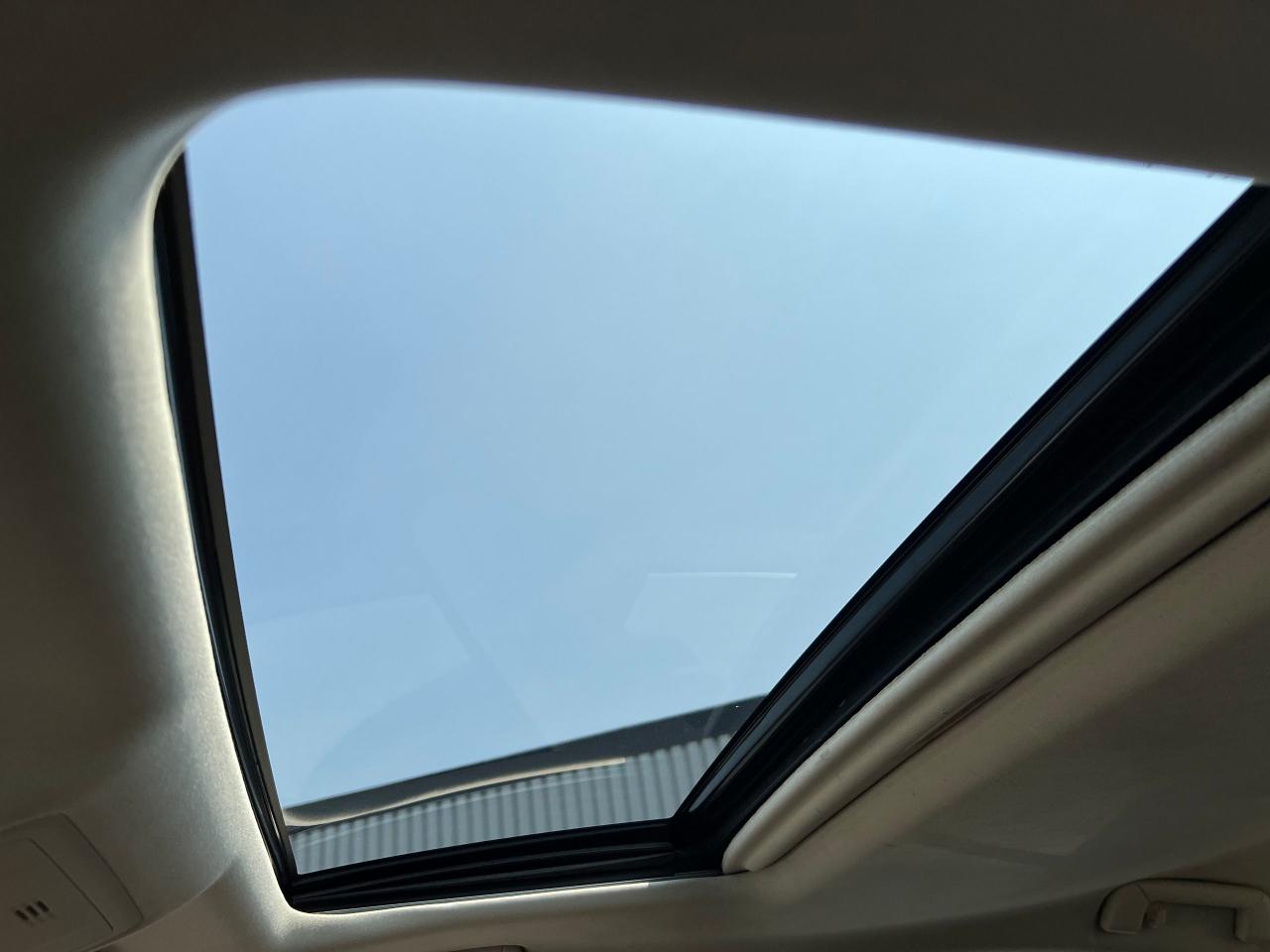 2017 Lexus ES 350 4dr Sdn - Photo #22