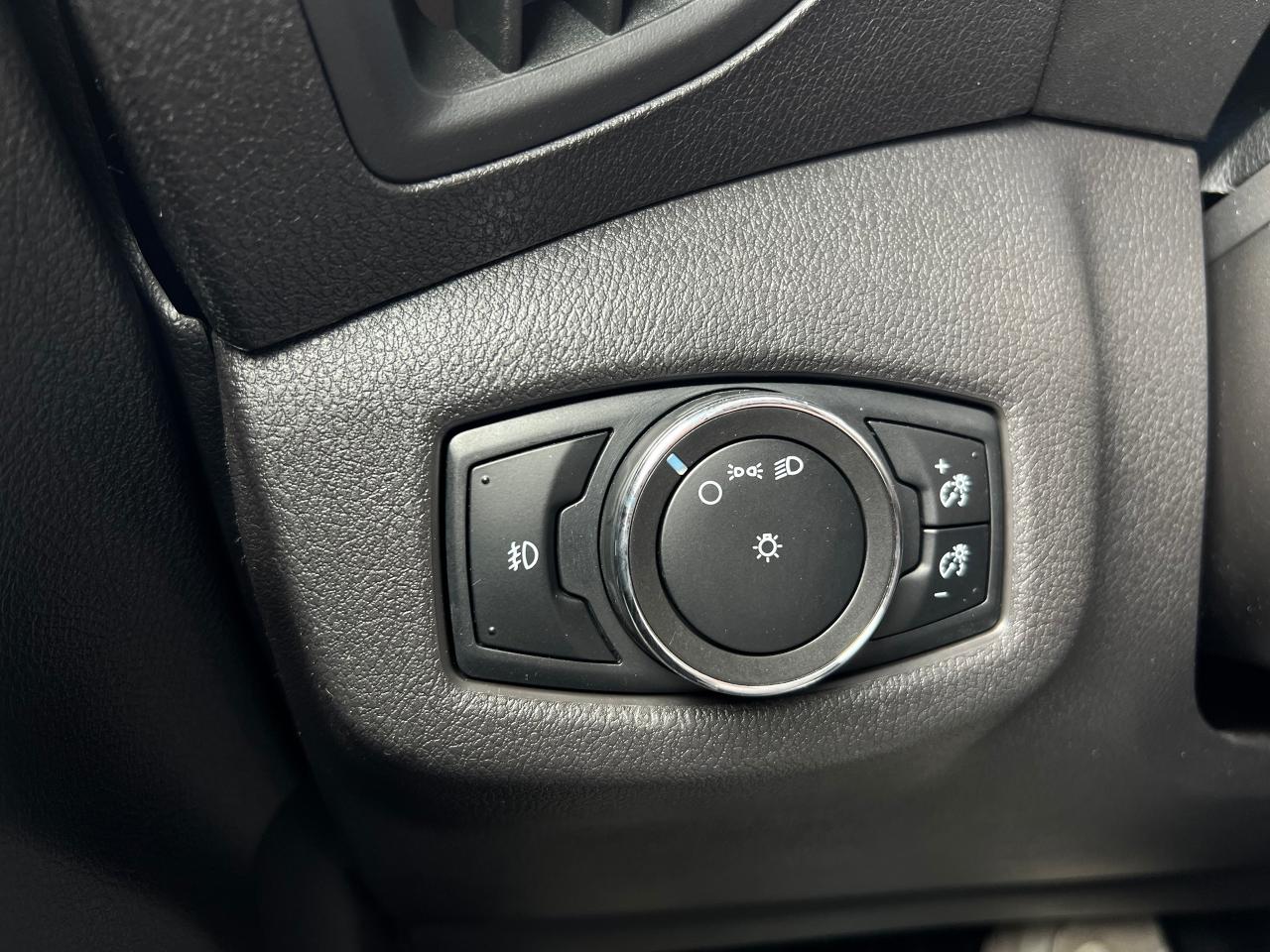 2018 Ford Transit Connect XLT w/Dual Sliding Doors - Photo #12