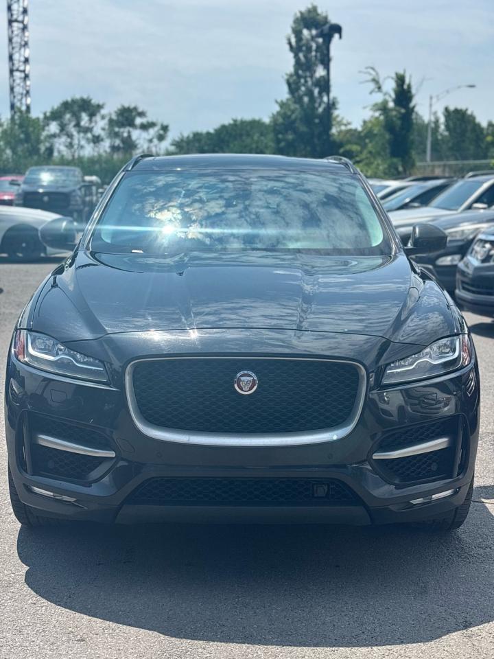 2018 Jaguar F-PACE R-Sport - Photo #17