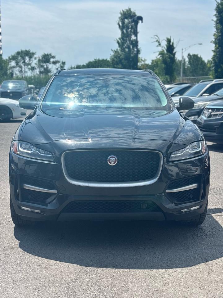 2018 Jaguar F-PACE R-Sport - Photo #2