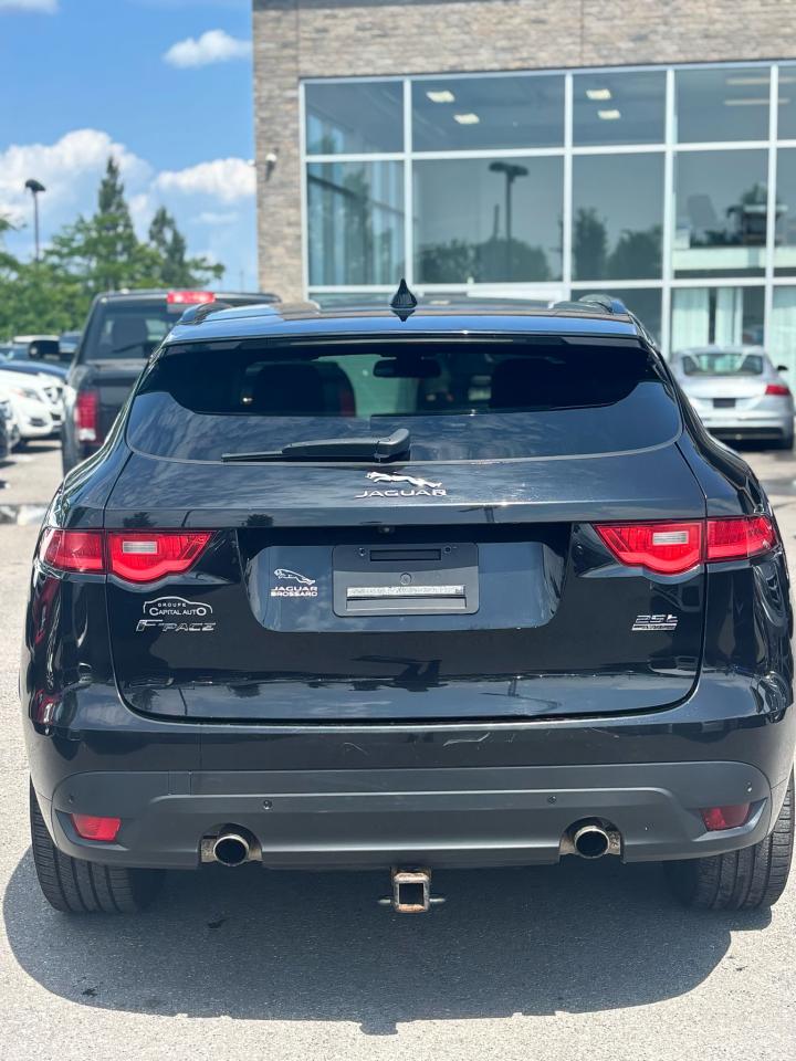 2018 Jaguar F-PACE R-Sport - Photo #7