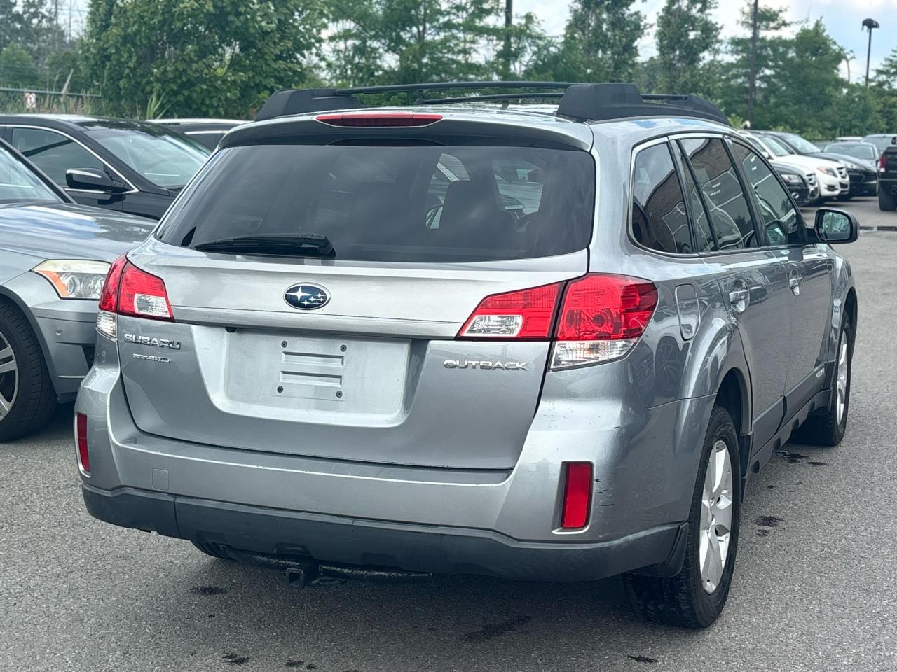 2011 Subaru Outback 2.5i Limited Pwr Moon/Nav - Photo #3