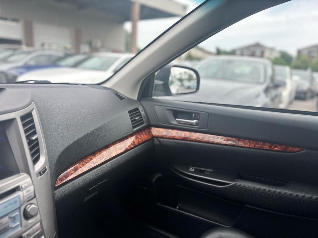 2011 Subaru Outback 2.5i Limited Pwr Moon/Nav - Photo #7