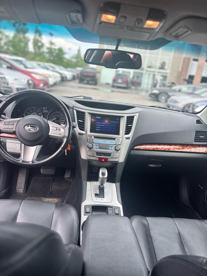 2011 Subaru Outback 2.5i Limited Pwr Moon/Nav - Photo #10