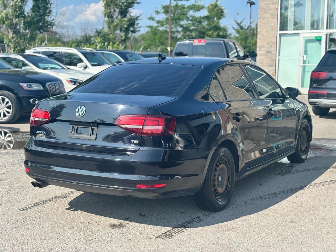 2017 Volkswagen Jetta TRENDLINE+ - Photo #12