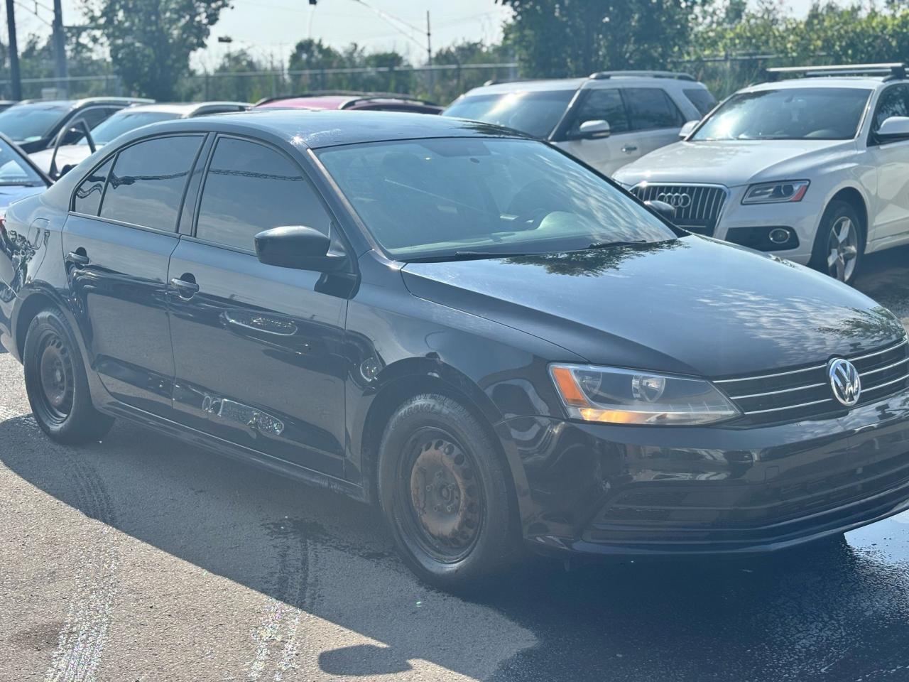 2017 Volkswagen Jetta TRENDLINE+ - Photo #2