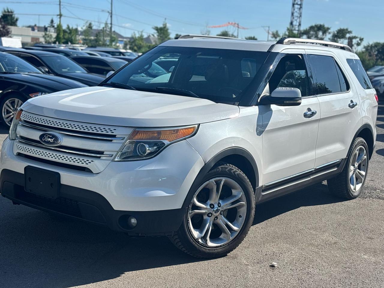 2011 Ford Explorer LIMITED - Photo #2