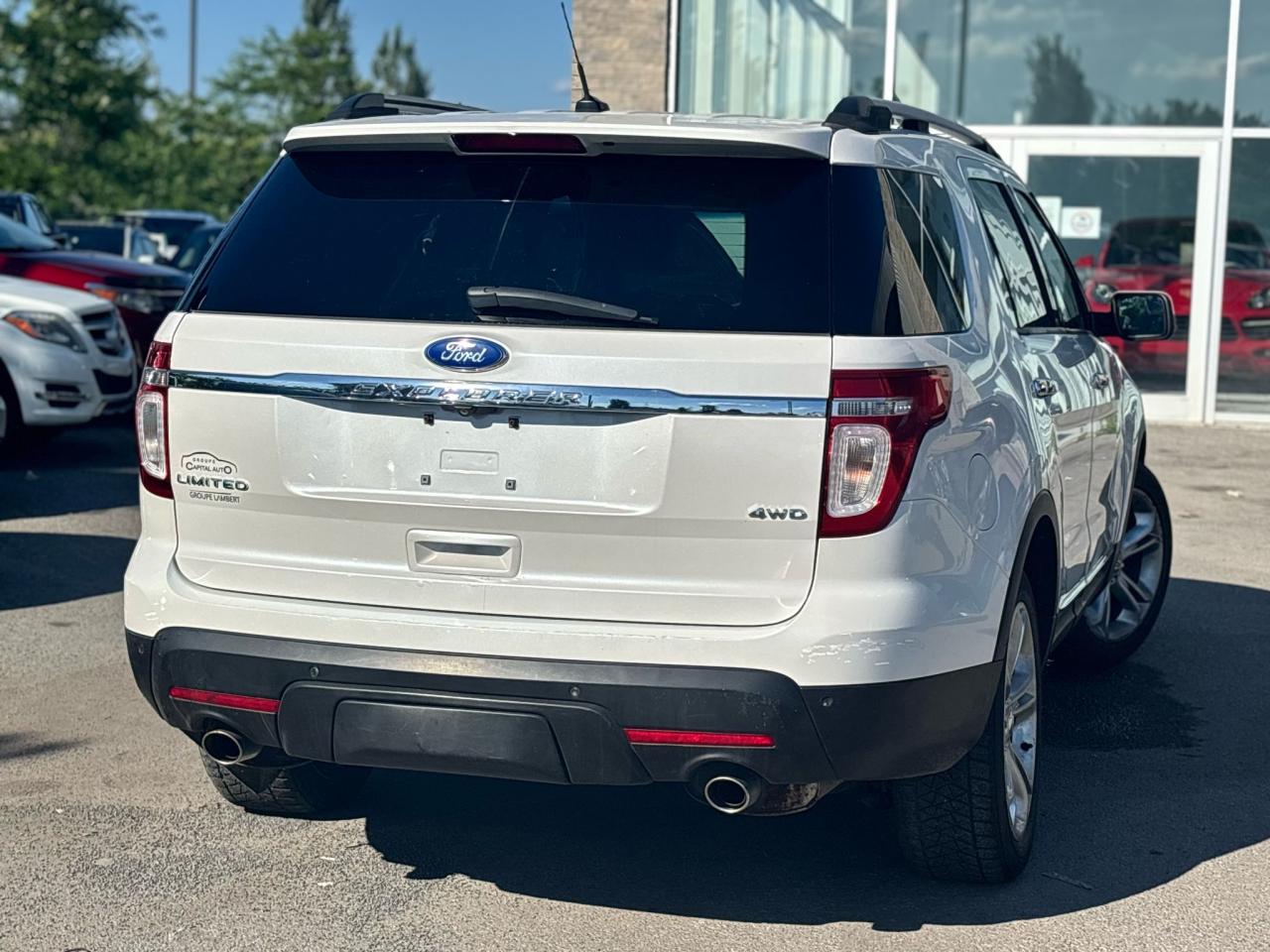 2011 Ford Explorer LIMITED - Photo #3