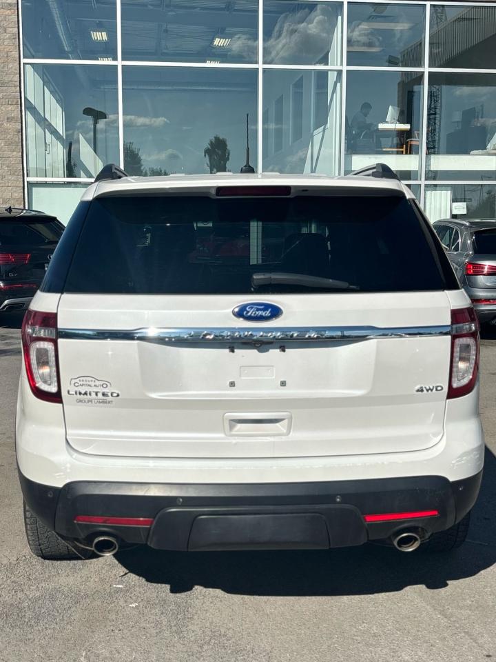 2011 Ford Explorer LIMITED - Photo #10