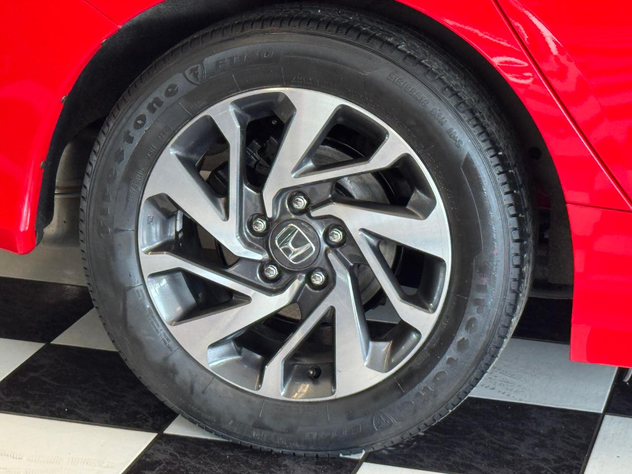 2018 Honda Civic EX+New Tires+Brakes+Adaptive Cruise+CLEAN CARFAX - Photo #53