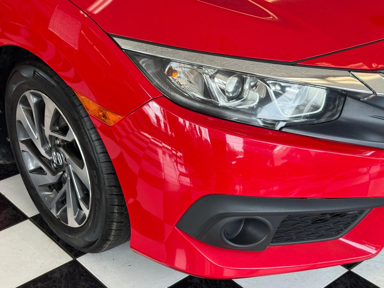 2018 Honda Civic EX+New Tires+Brakes+Adaptive Cruise+CLEAN CARFAX Photo38