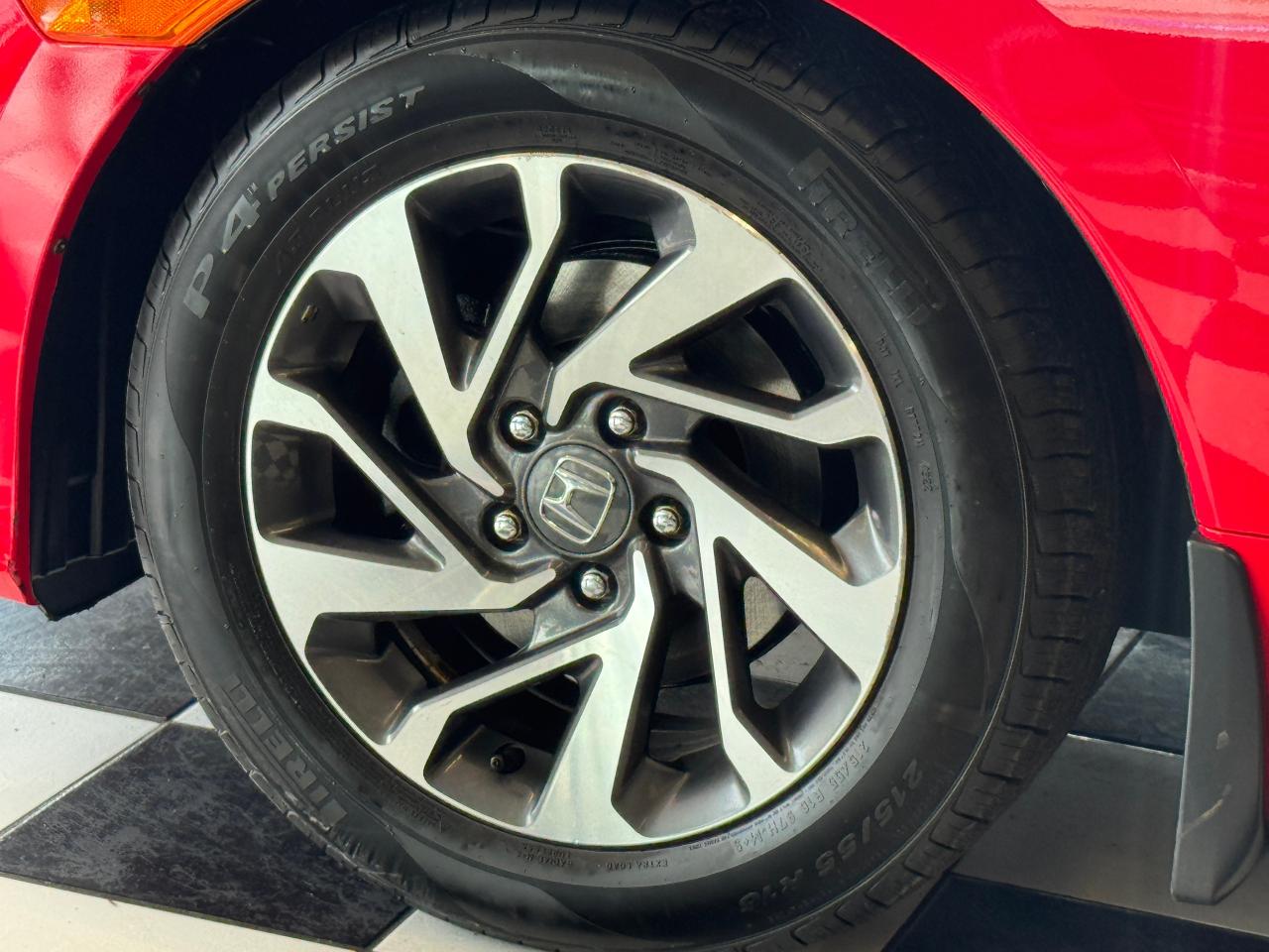 2018 Honda Civic EX+New Tires+Brakes+Adaptive Cruise+CLEAN CARFAX - Photo #51