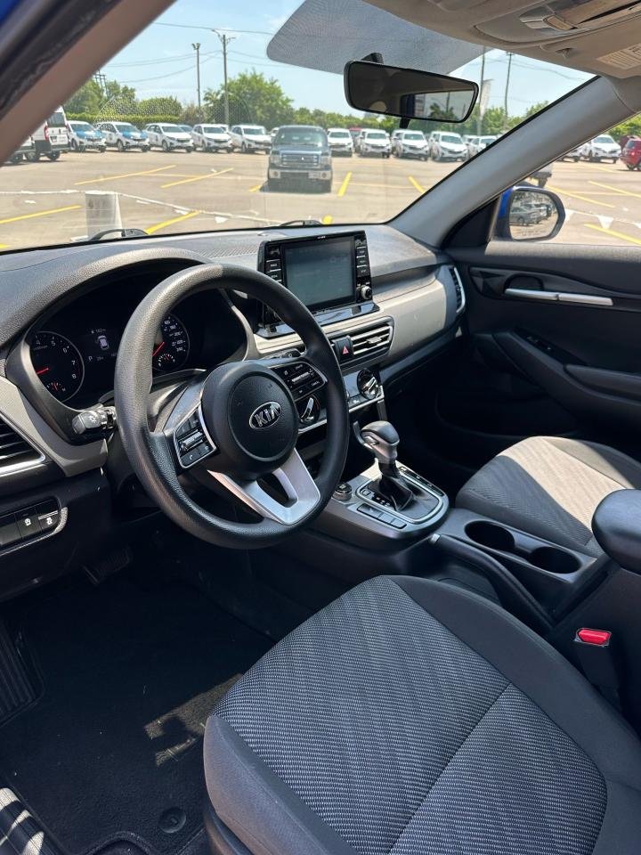 2021 Kia Seltos LX - Photo #12