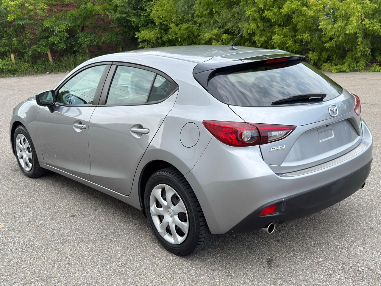2016 Mazda MAZDA3 GX - Photo #5
