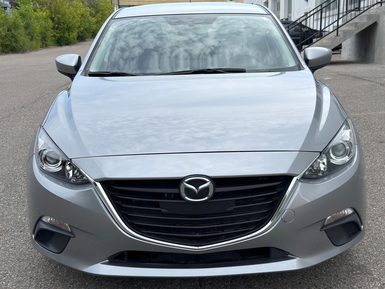 2016 Mazda MAZDA3 GX - Photo #2
