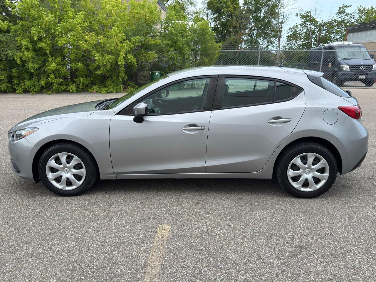 2016 Mazda MAZDA3 GX - Photo #4