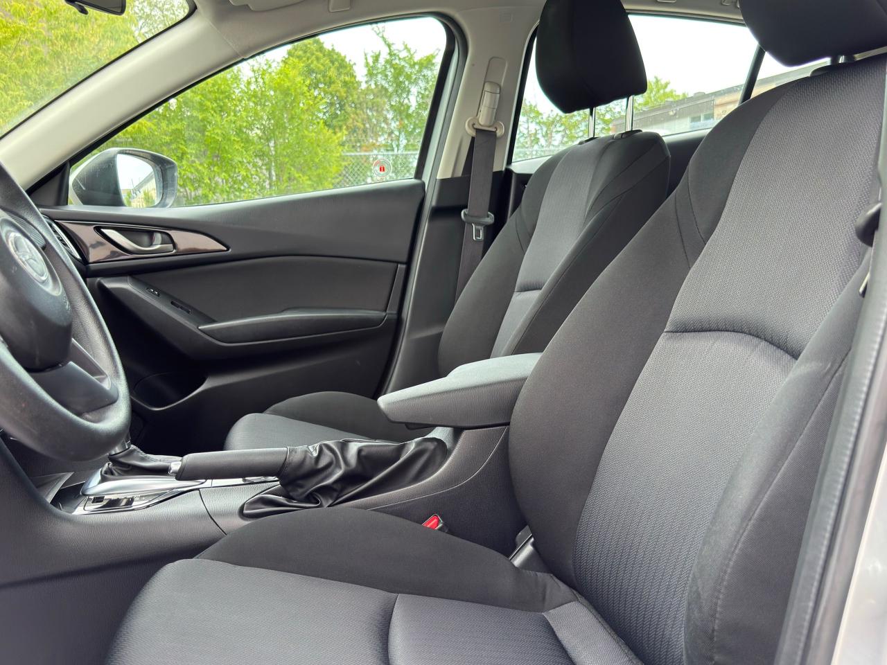 2016 Mazda MAZDA3 GX - Photo #10