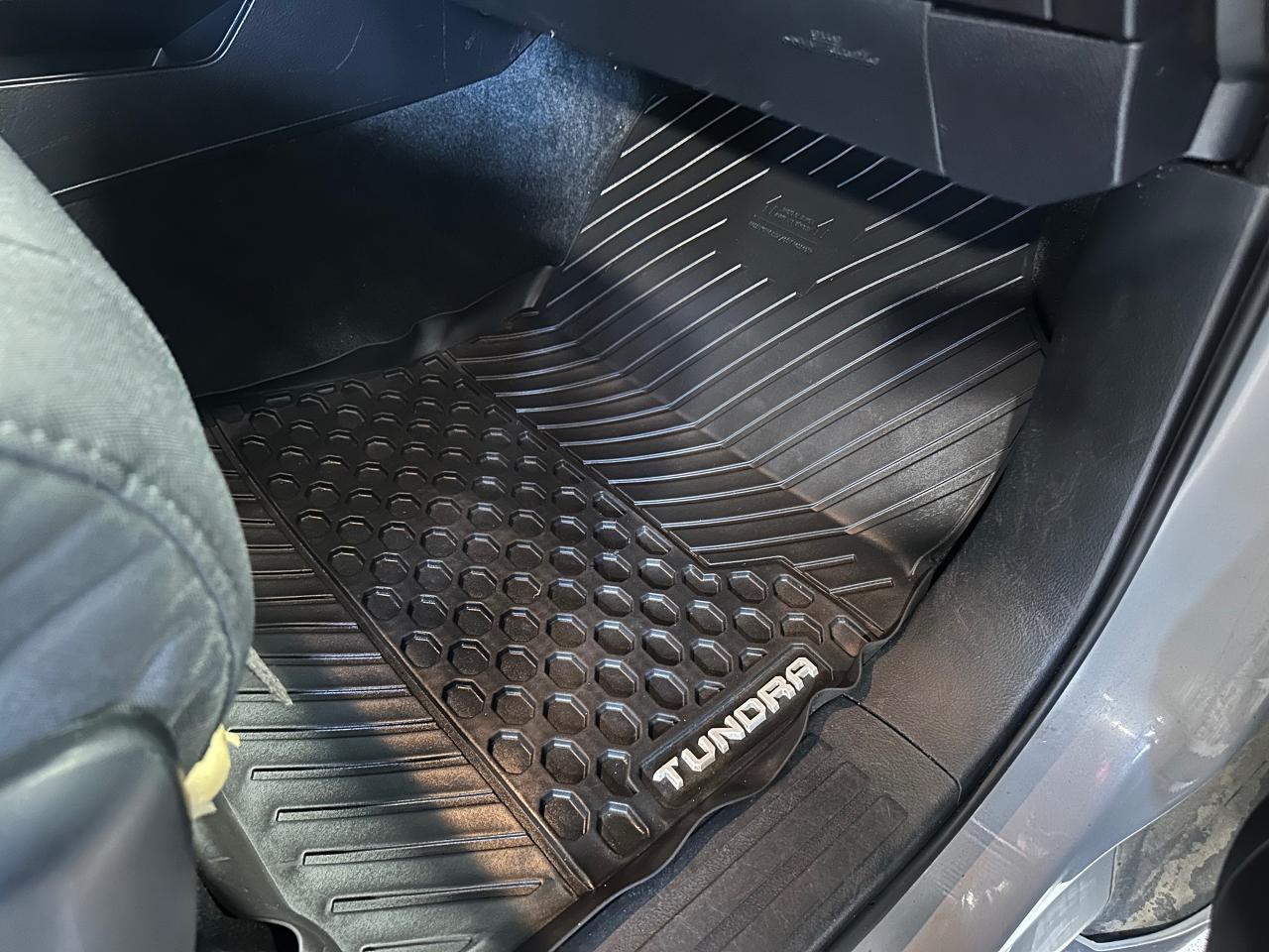 2021 Toyota Tundra 4X4 CREWMAX SR5 | NO ACCIDENTS - Photo #8
