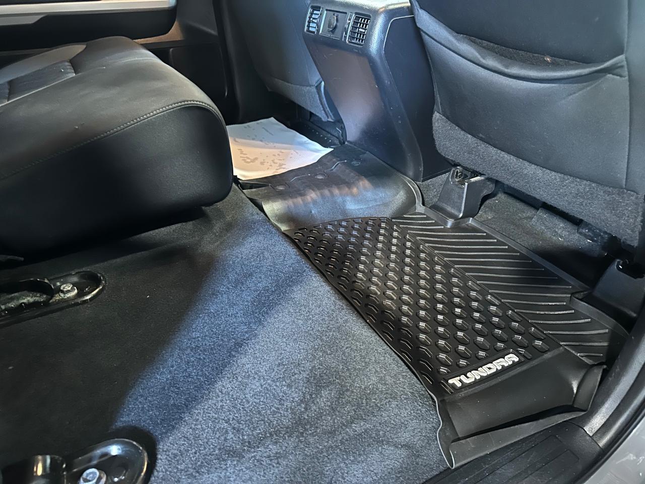 2021 Toyota Tundra 4X4 CREWMAX SR5 | NO ACCIDENTS - Photo #15