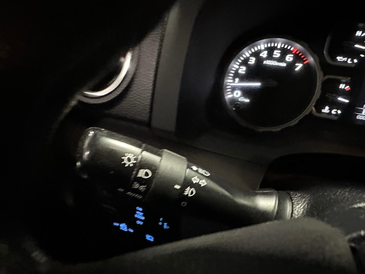 2021 Toyota Tundra 4X4 CREWMAX SR5 | NO ACCIDENTS - Photo #31