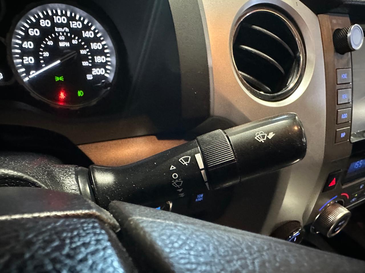 2021 Toyota Tundra 4X4 CREWMAX SR5 | NO ACCIDENTS - Photo #32
