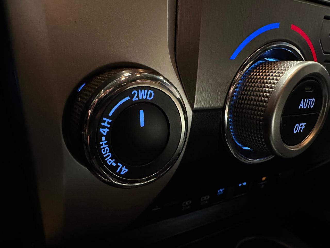 2021 Toyota Tundra 4X4 CREWMAX SR5 | NO ACCIDENTS - Photo #36