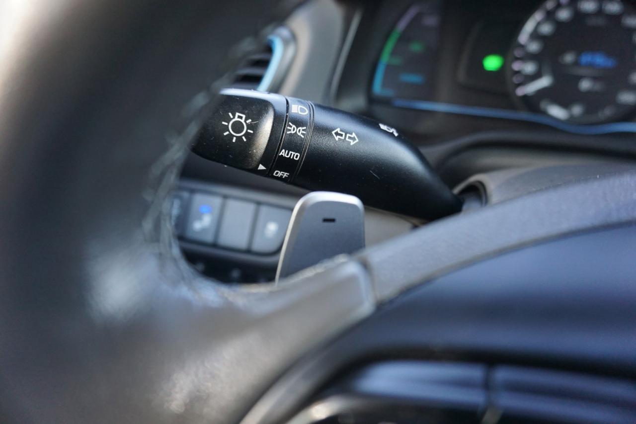 2019 Hyundai Ioniq Hybrid PLUS CERTIFED *1 OWNER*ACCIDENT FREE* CAMERA NAV BLUETOOTH HEATED SEATS CRUISE ALLOYS - Photo #31