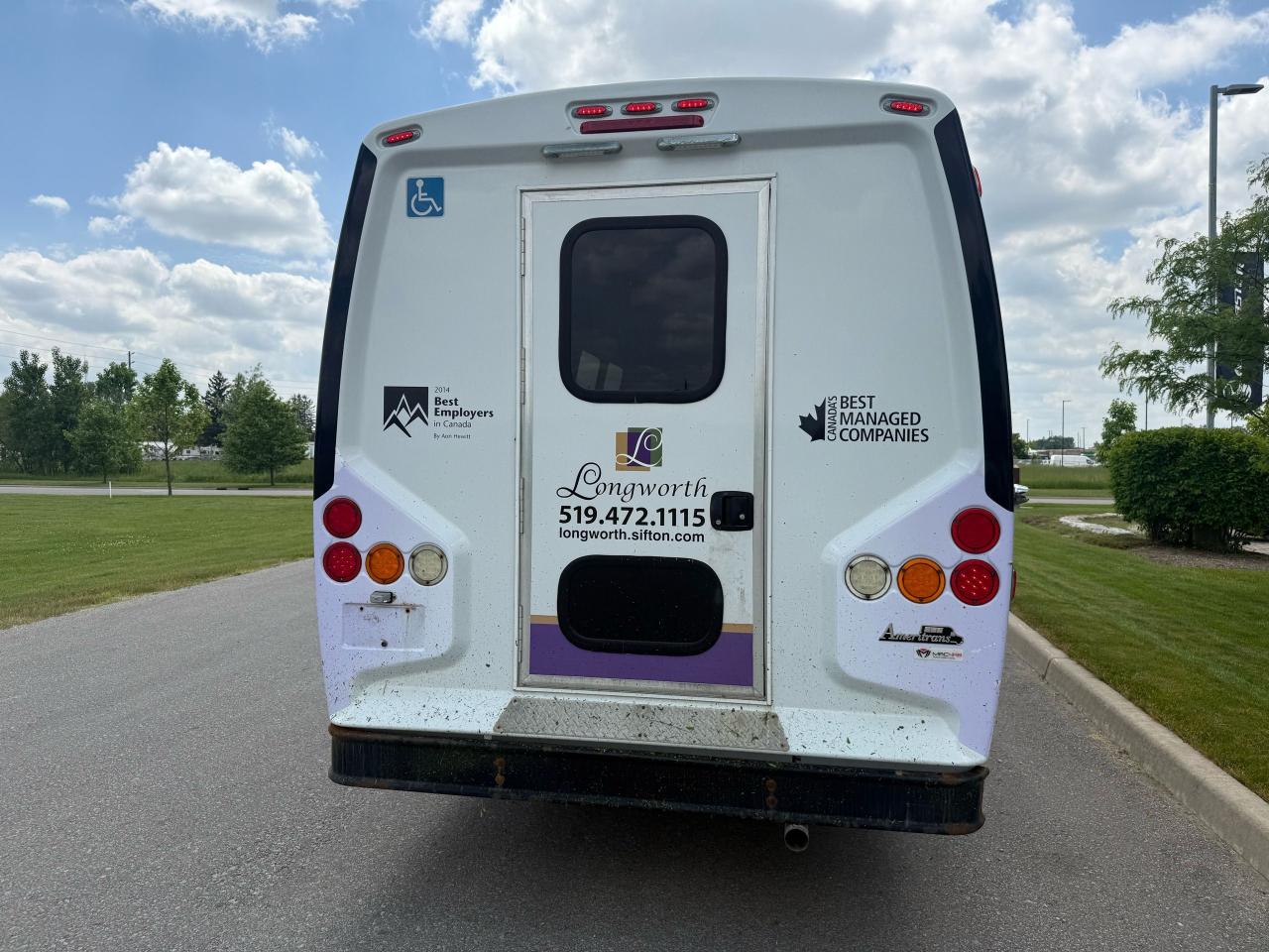 2014 Ford Econoline 19 PASSENGER VAN WITH WHEEL CHAIR Photo3