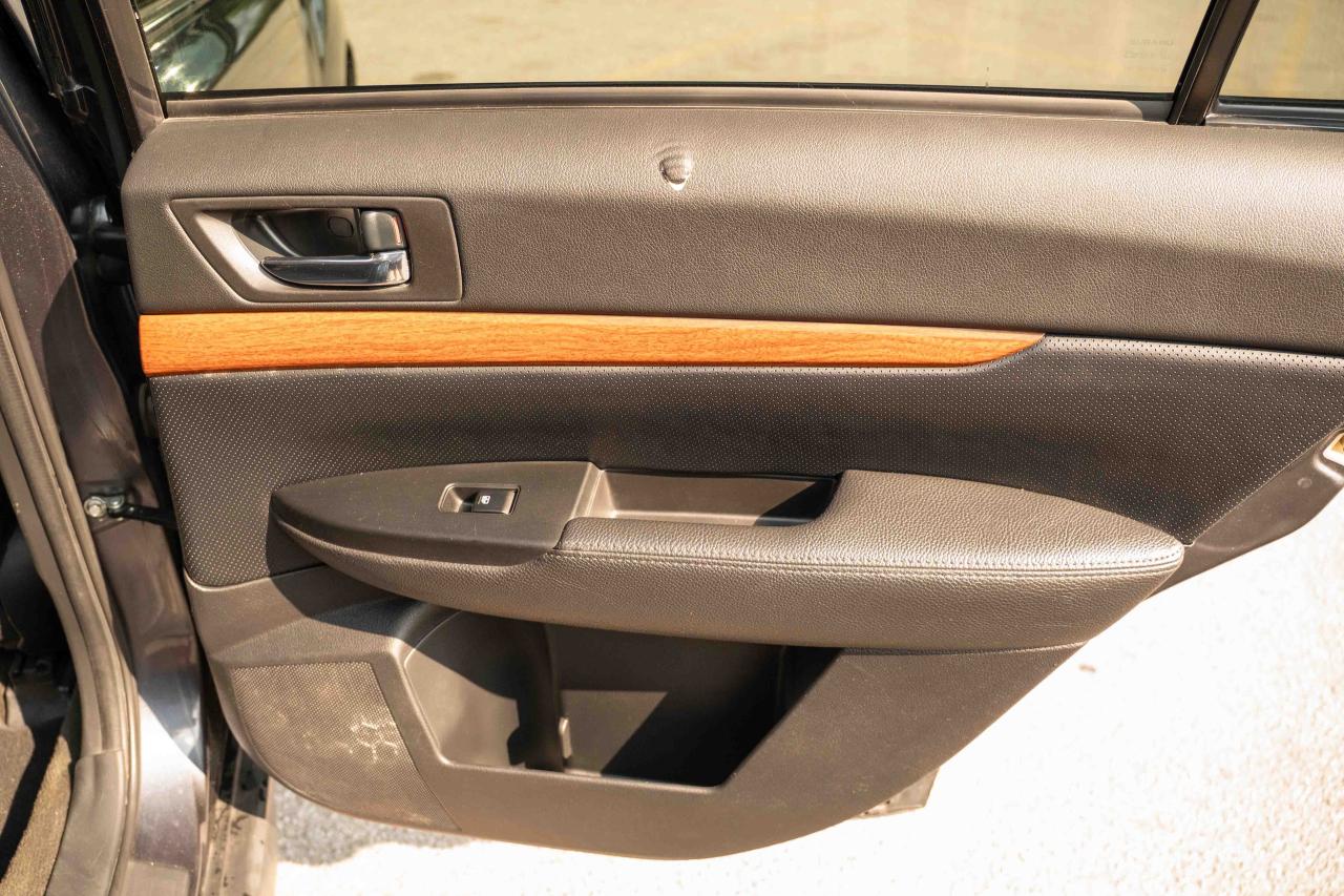 2013 Subaru Outback 3.6R Limited - Photo #47