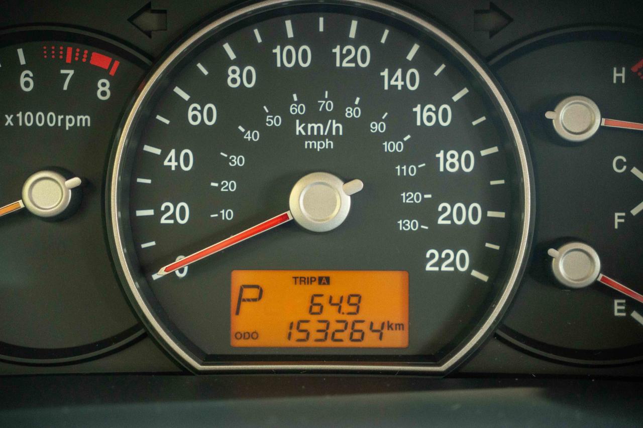 2012 Kia Rondo EX V6 - Photo #21