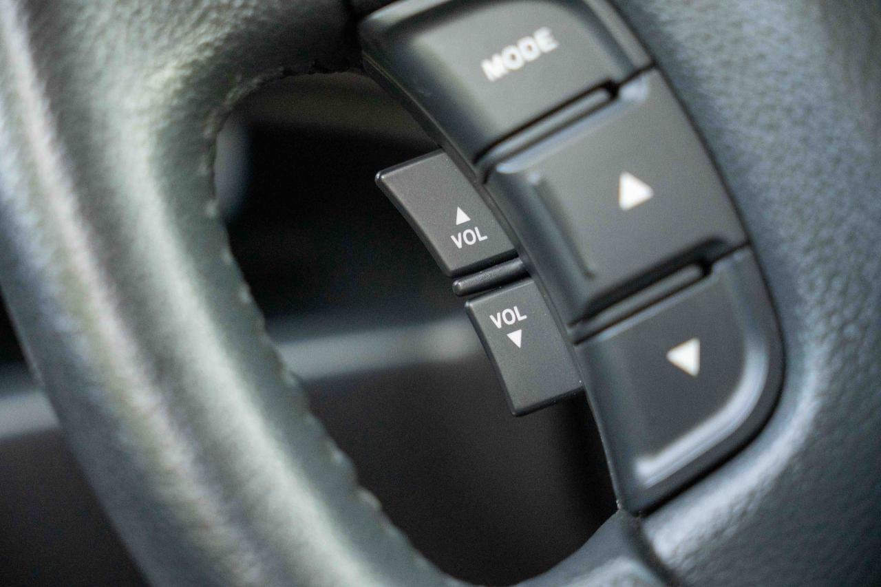 2012 Kia Rondo EX V6 - Photo #23