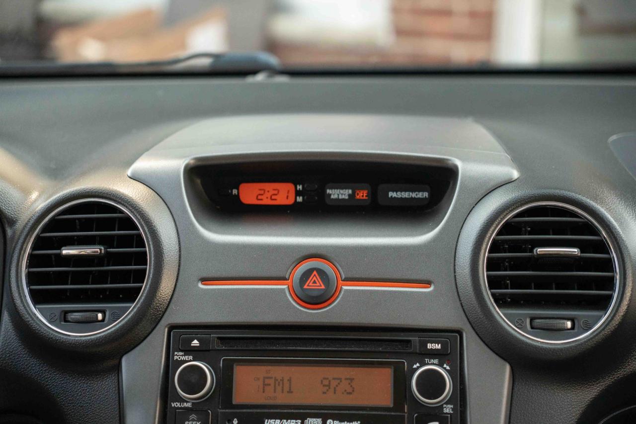 2012 Kia Rondo EX V6 - Photo #29