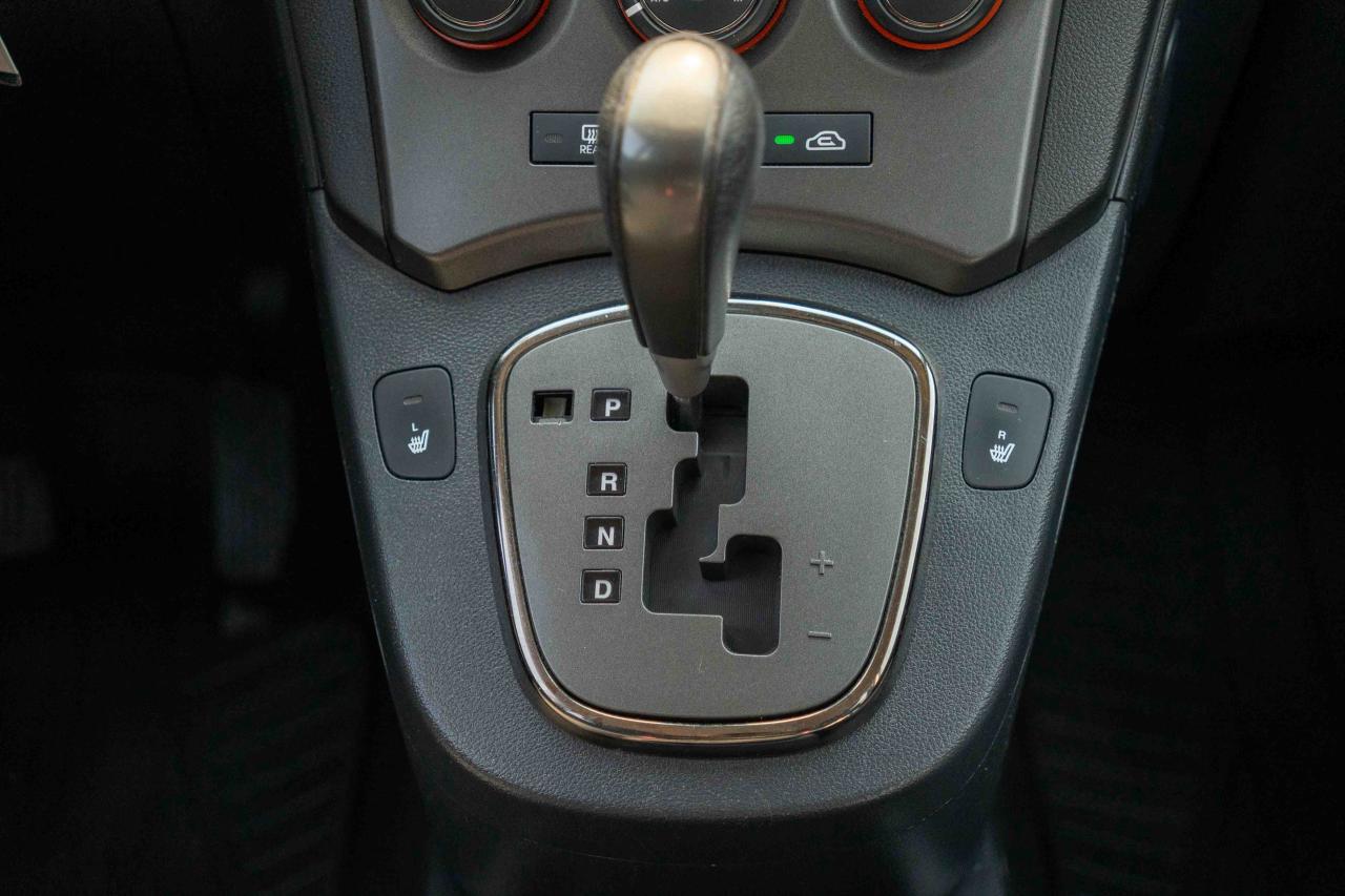 2012 Kia Rondo EX V6 - Photo #35