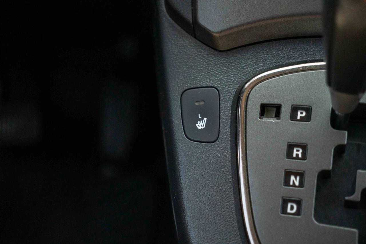 2012 Kia Rondo EX V6 - Photo #36