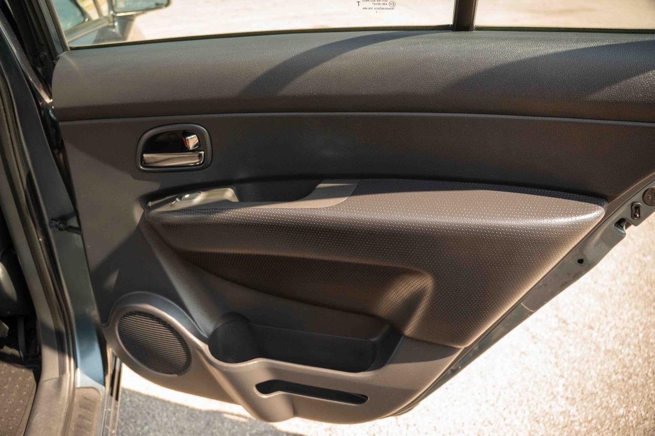2012 Kia Rondo EX V6 - Photo #49