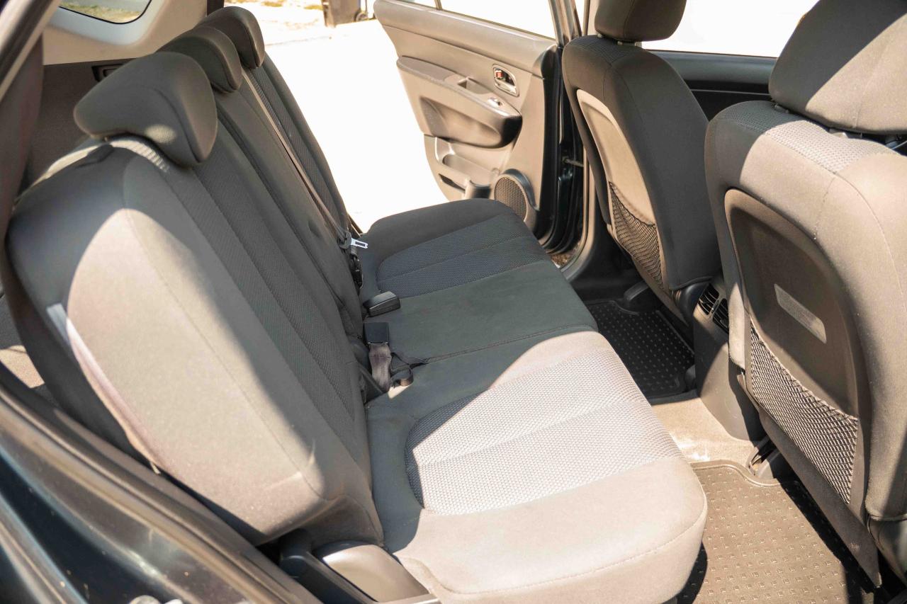 2012 Kia Rondo EX V6 - Photo #50