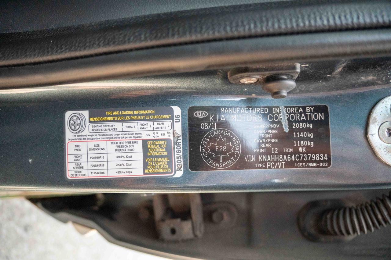 2012 Kia Rondo EX V6 - Photo #56