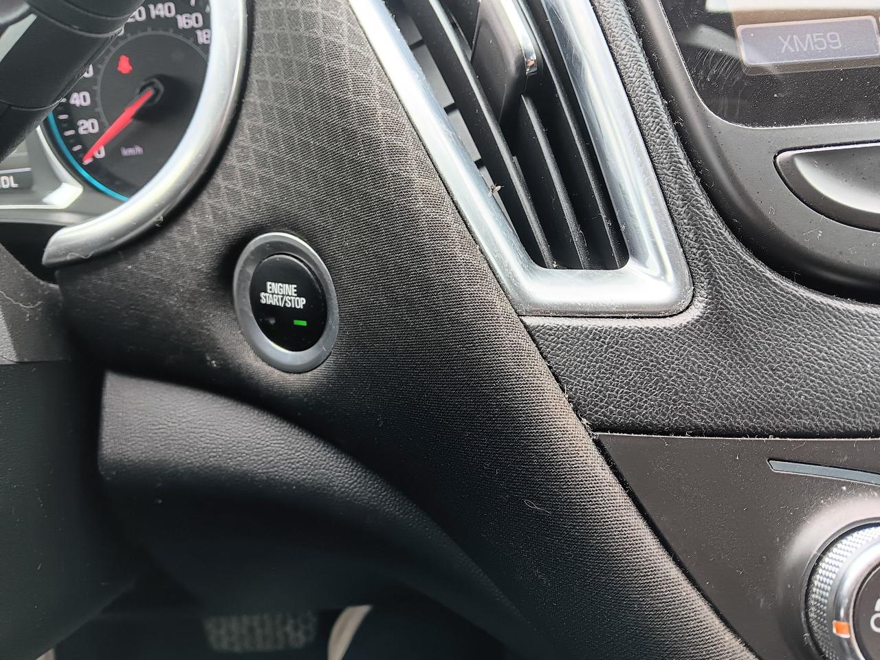 2016 Chevrolet Malibu LT Remote Start, BU Cam Alloys - Photo #15