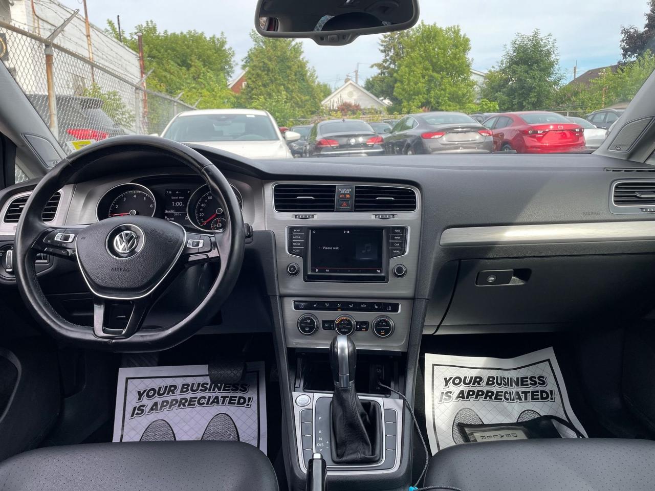 2016 Volkswagen Golf Trendline *APPLE/ANDROID AUTO, MOONROOF,NAV* - Photo #9