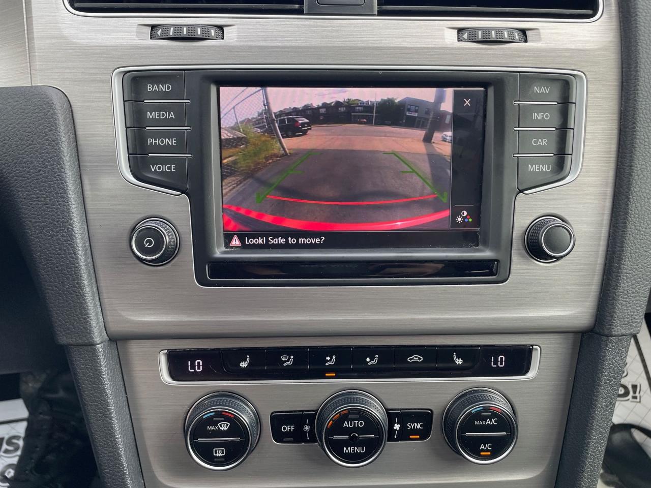 2016 Volkswagen Golf Trendline *APPLE/ANDROID AUTO, MOONROOF,NAV* - Photo #15