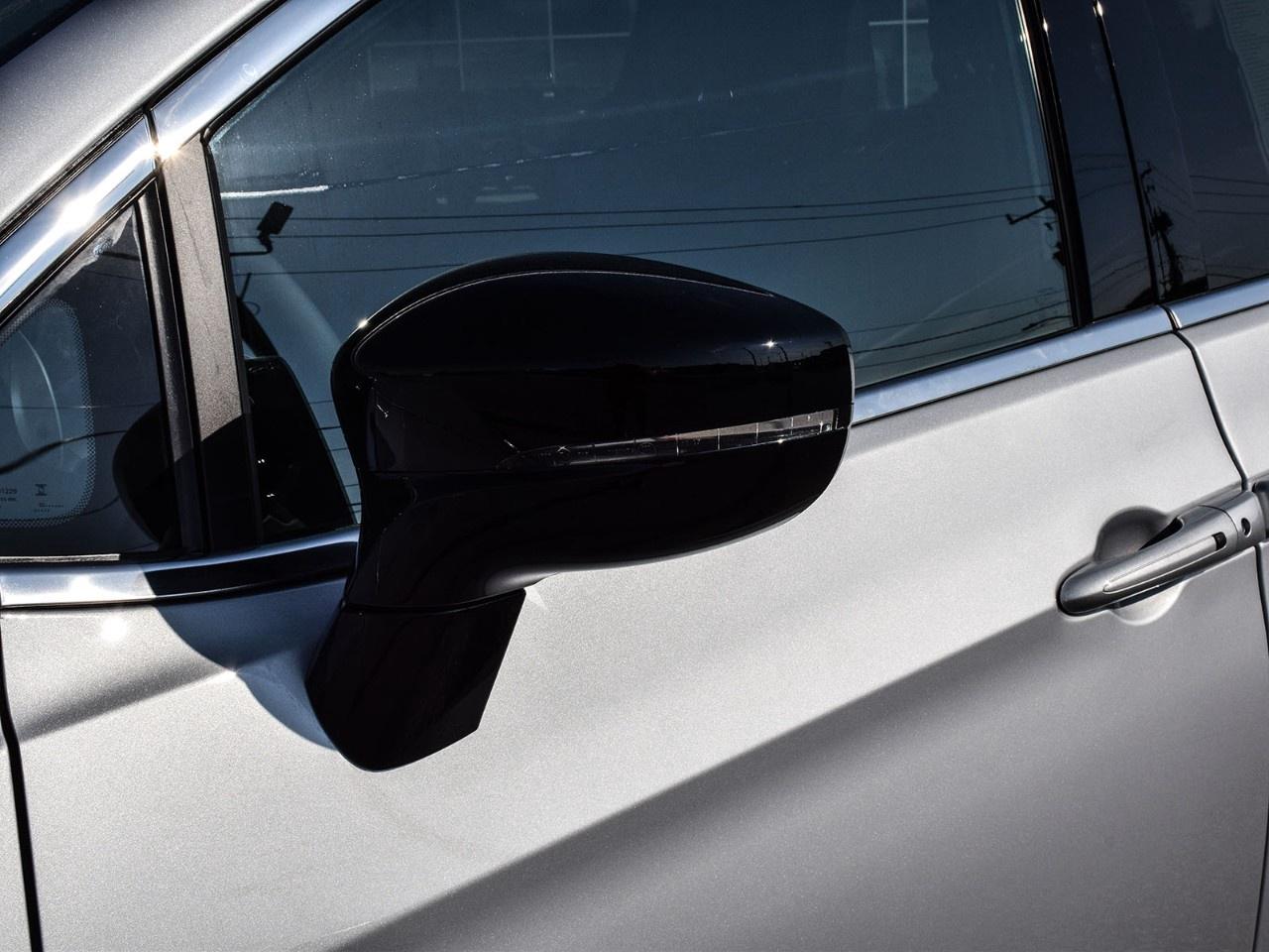 2026 Chrysler Pacifica Select FWD Photo