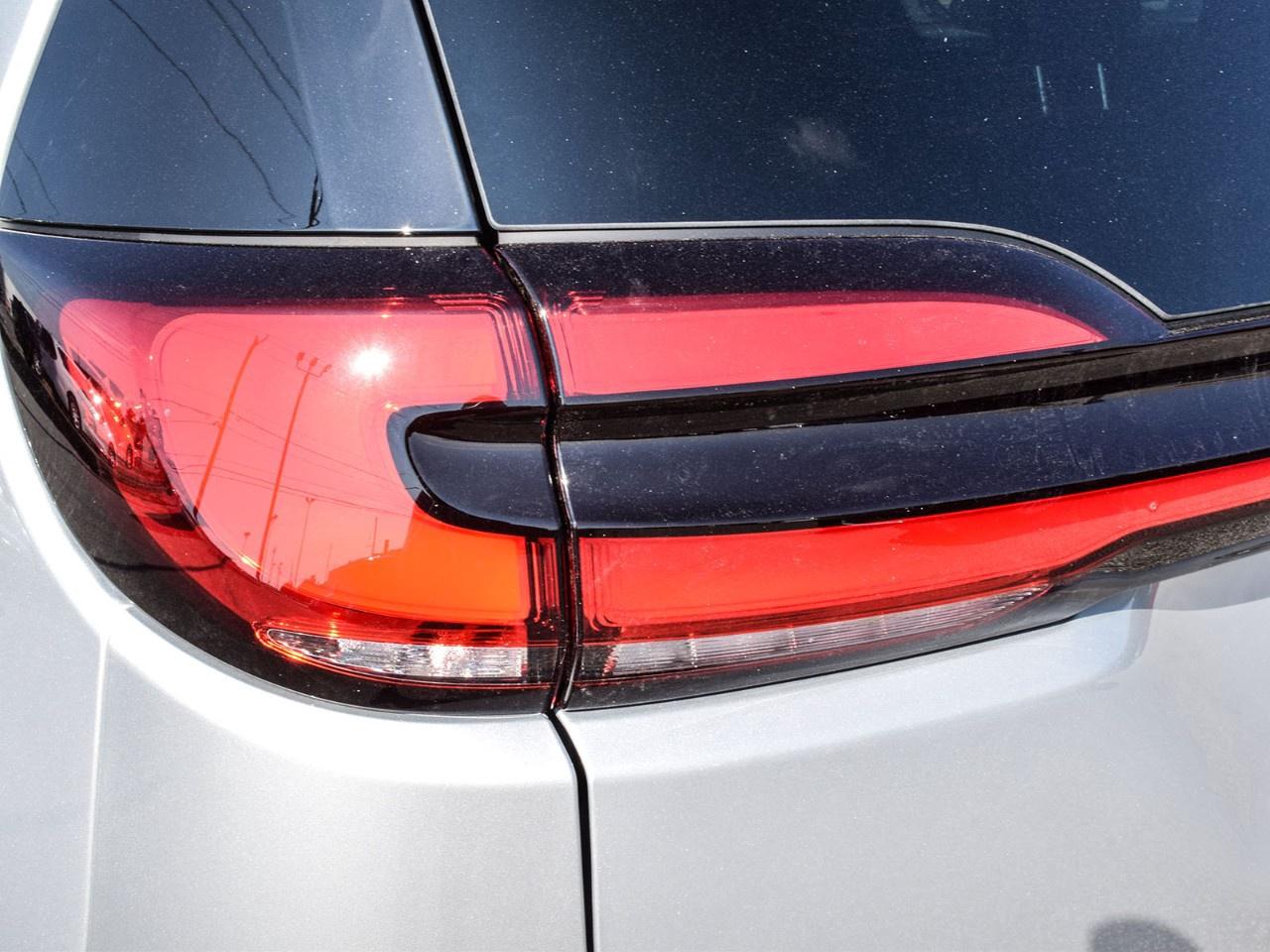 2026 Chrysler Pacifica Select FWD Photo