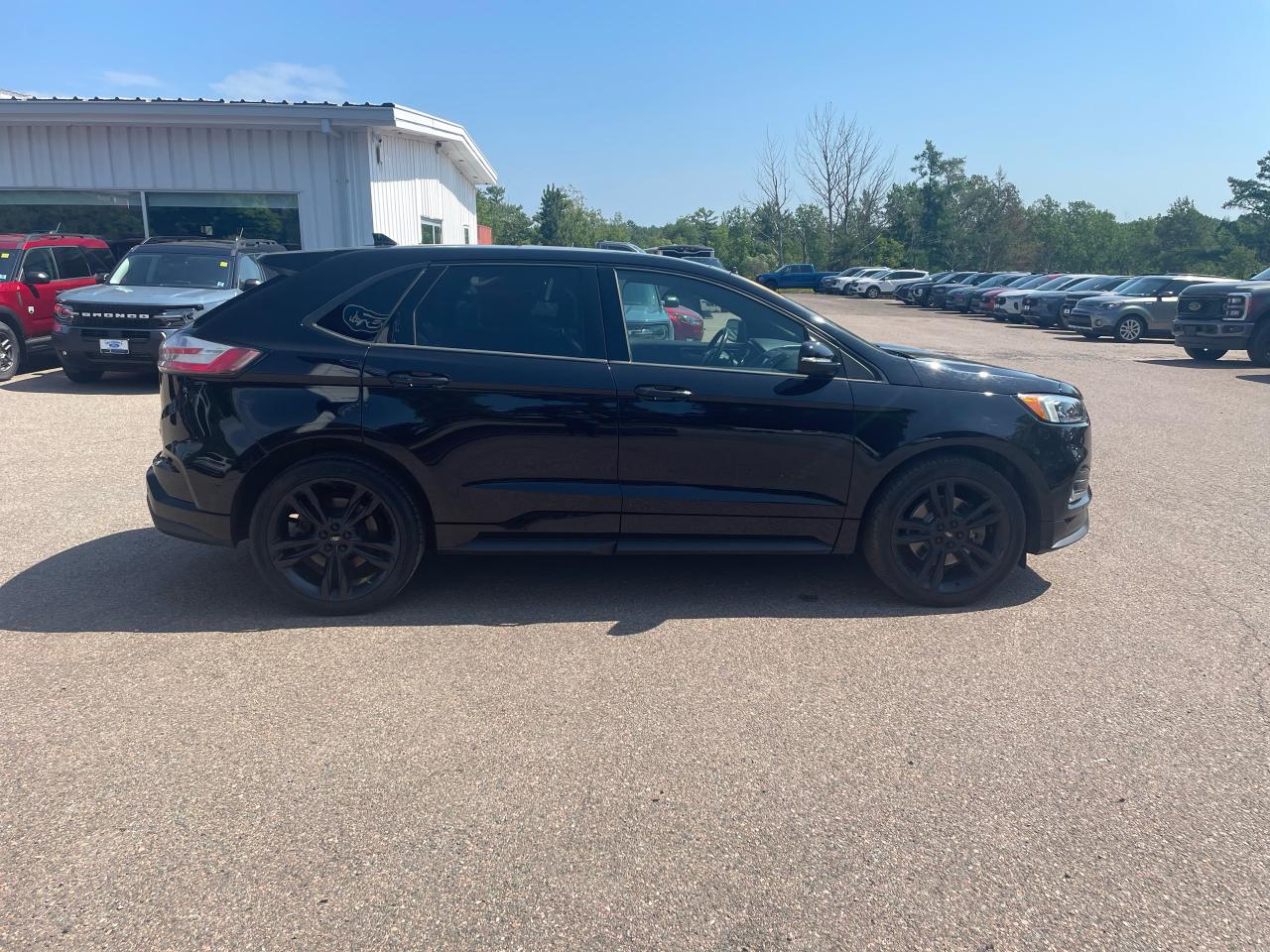 2020 Ford Edge ST Photo5