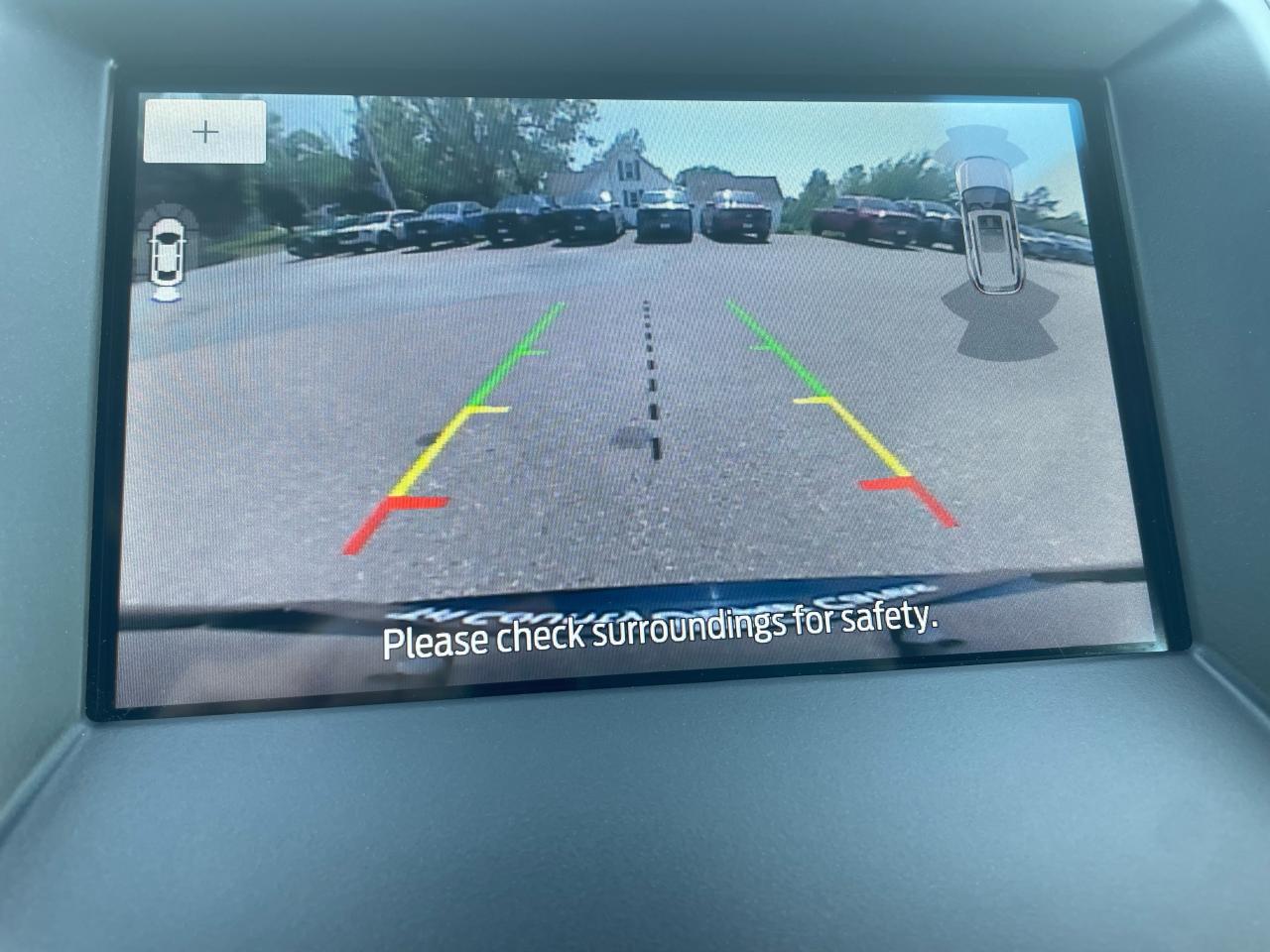 2020 Ford Edge ST Photo5