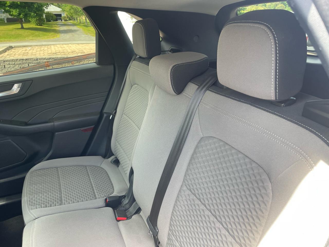2021 Ford Escape SE Photo5
