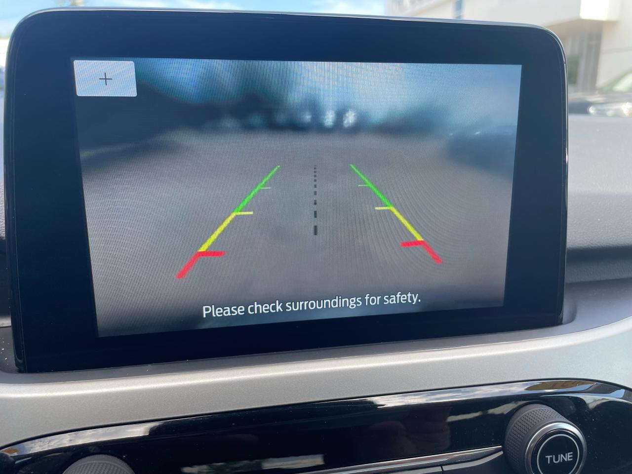 2021 Ford Escape SE Photo5