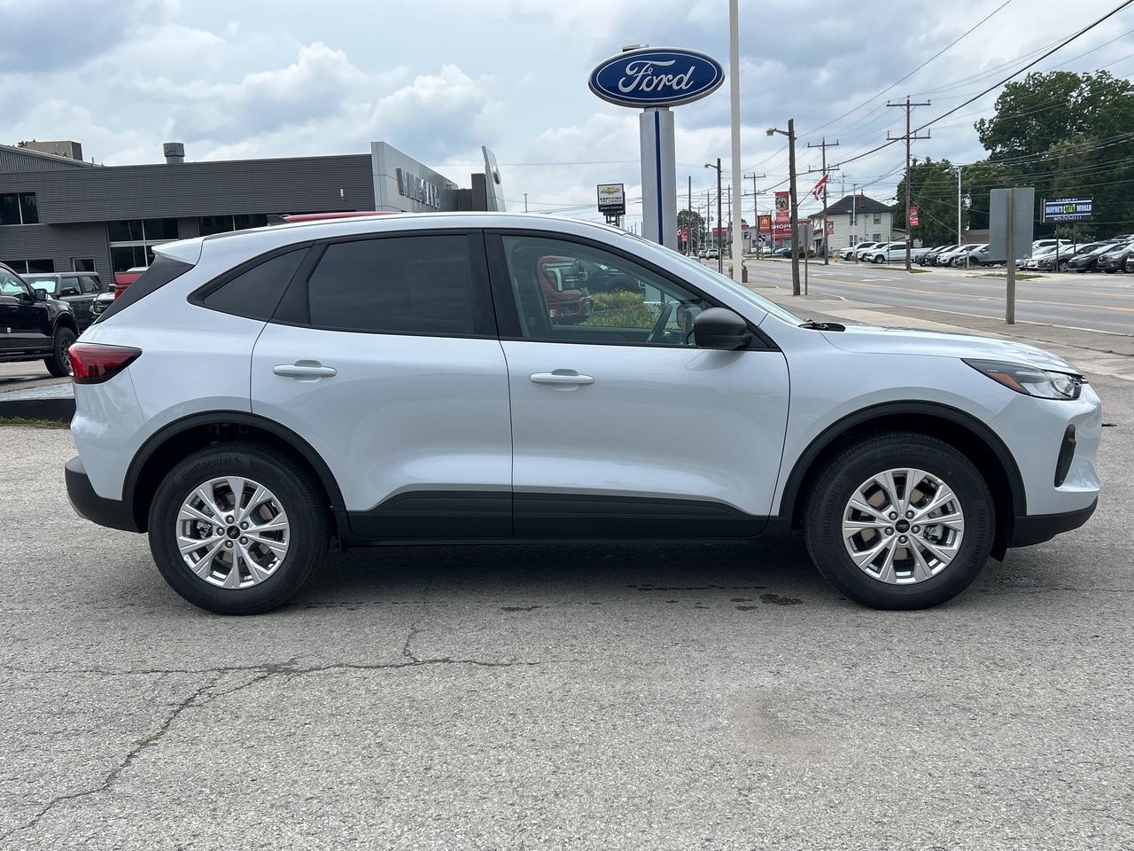2025 Ford Escape Active  - Power Liftgate - Tech Package Photo