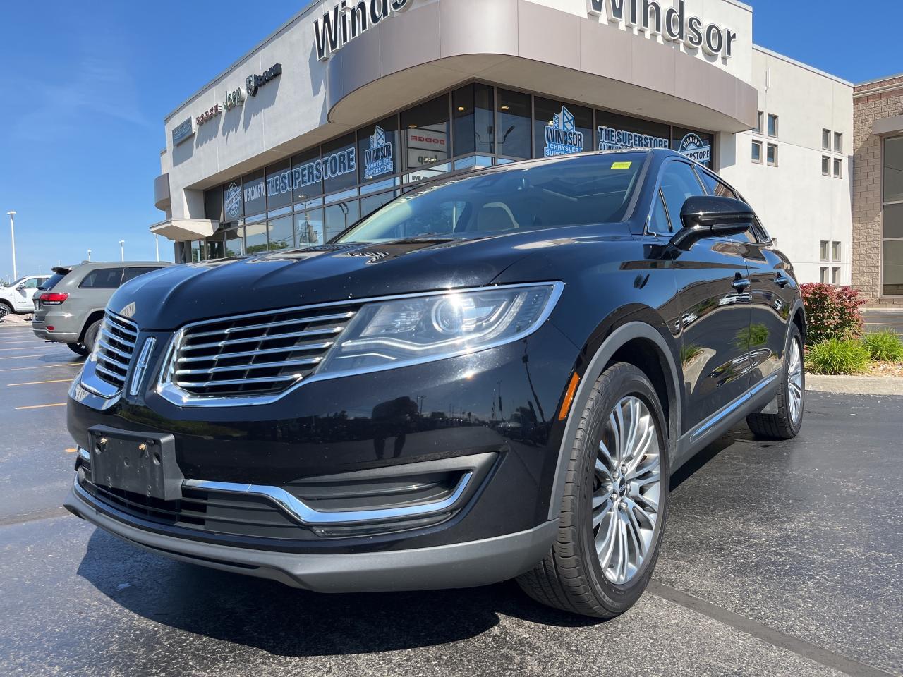 Used 2017 Lincoln MKX HTD COOLED SEATS / NAV / SUNROOF / LEATHER for sale in Windsor, ON